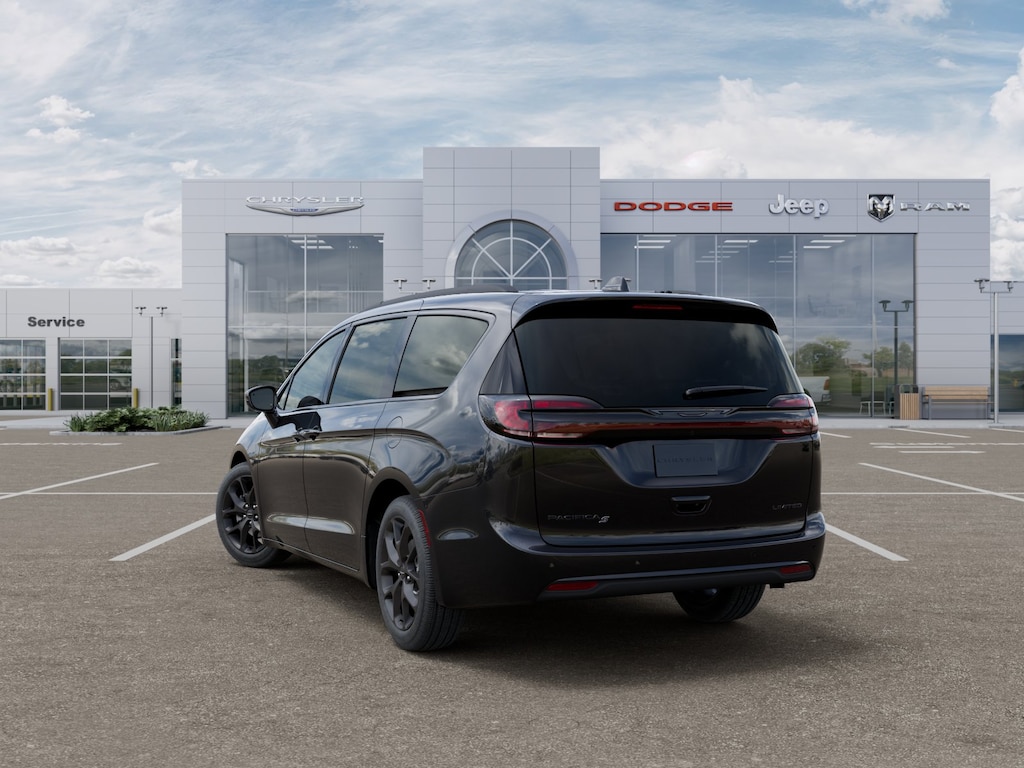 New 2027 Chrysler Pacifica Limited FWD Van