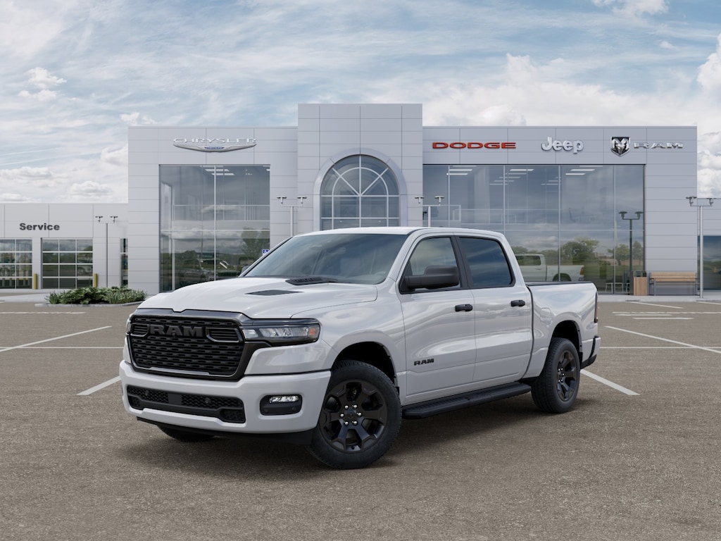 New 2026 Ram 1500 EXPRESS CREW CAB 4X4 5'7 BOX Pickup