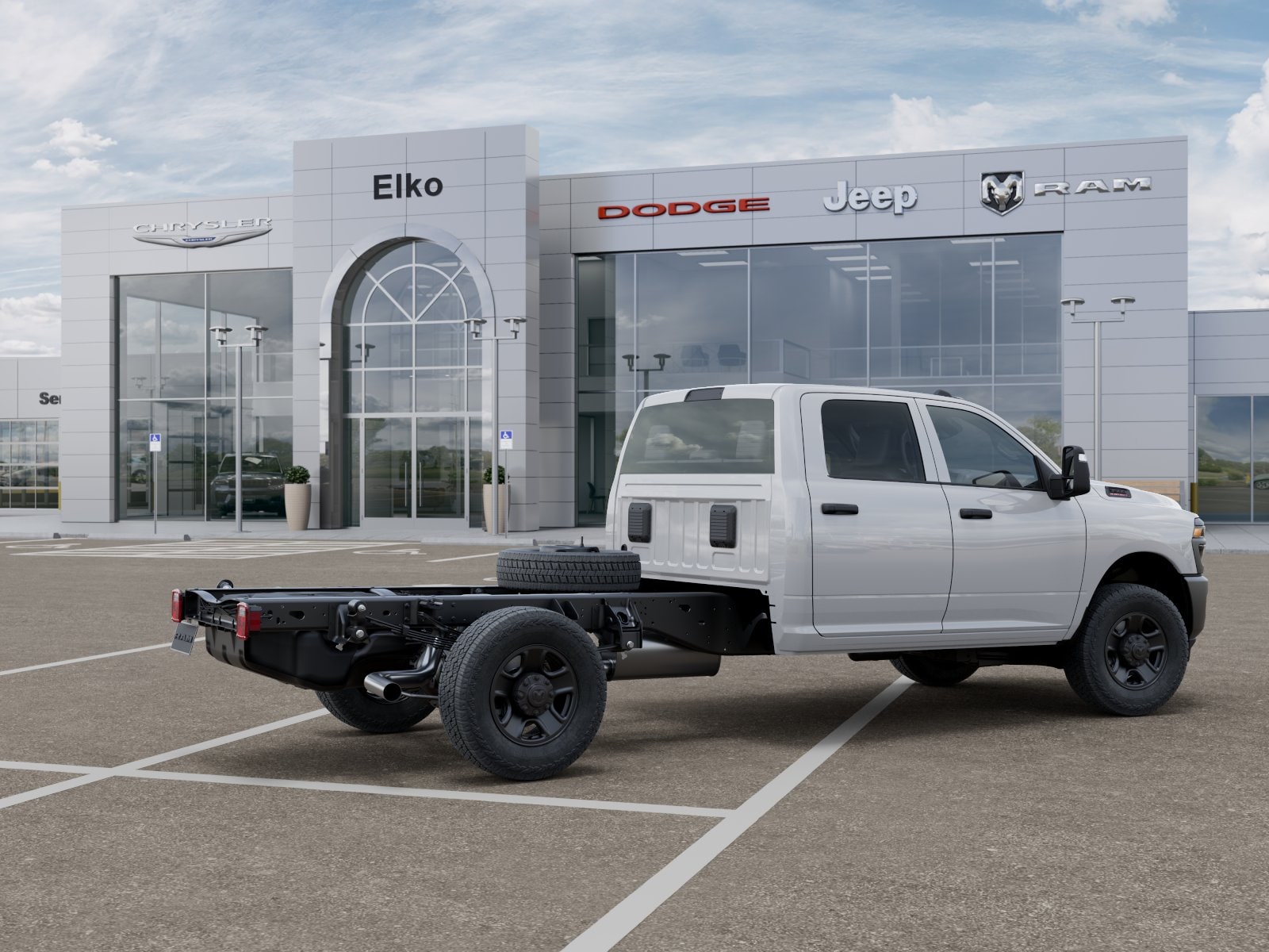 2026 RAM 3500 Chassis Tradesman - Photo 11