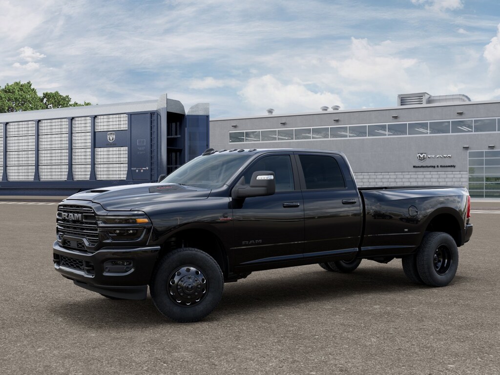 New 2026 Ram 3500 LARAMIE CREW CAB 4X4 8' BOX Pickup