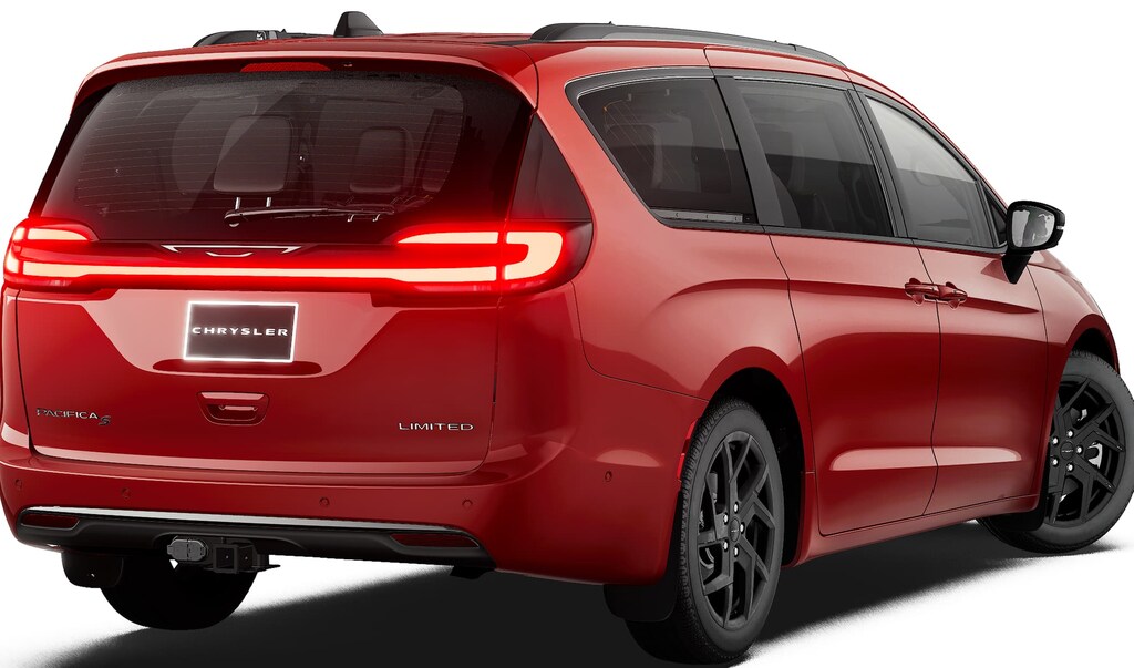 New 2027 Chrysler Pacifica LIMITED Passenger Van