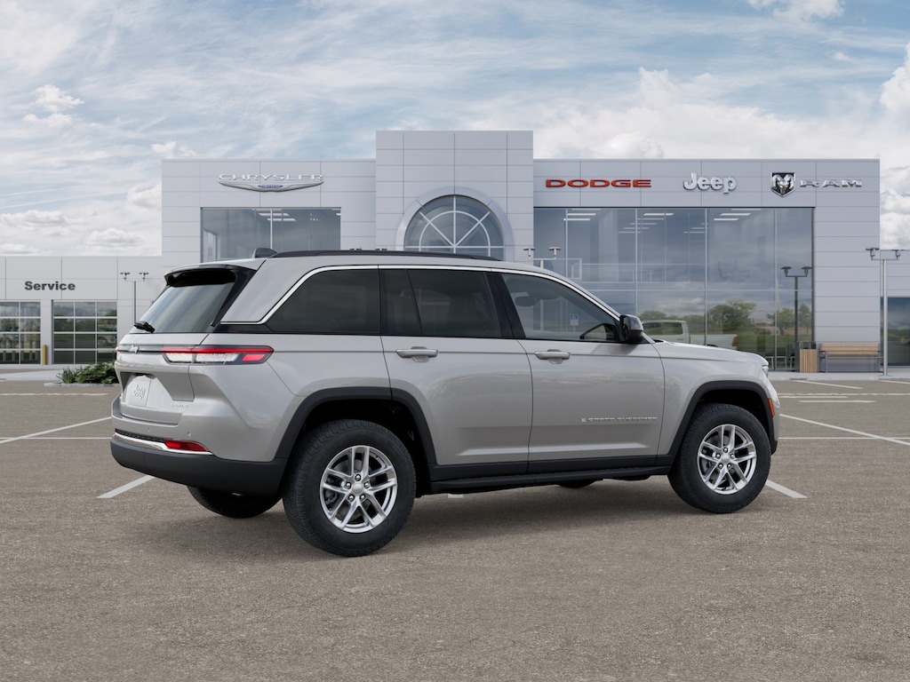 New 2025 Jeep Grand Cherokee LAREDO X 4X4 Sport Utility