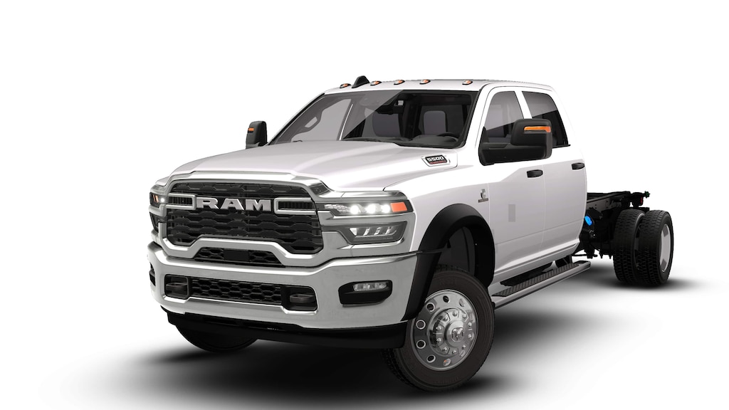 New 2026 Ram 5500 TRADESMAN CHASSIS CREW CAB 4X4 84' CA Pickup
