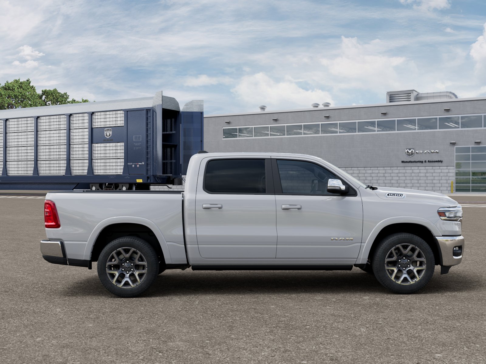 2026 RAM 1500 Laramie - Photo 12