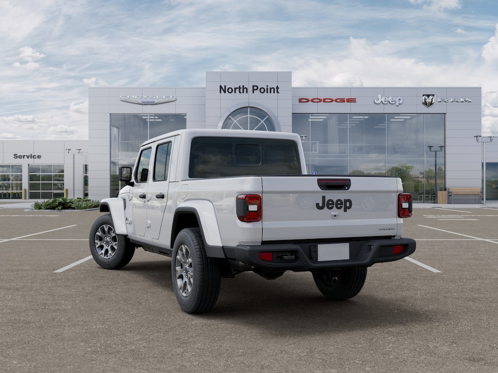 New 2026 Jeep Gladiator SAHARA 4X4 Crew Cab
