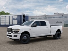 2026 Ram 3500 LIMITED MEGA CAB 4X4 6'4 BOX Pickup