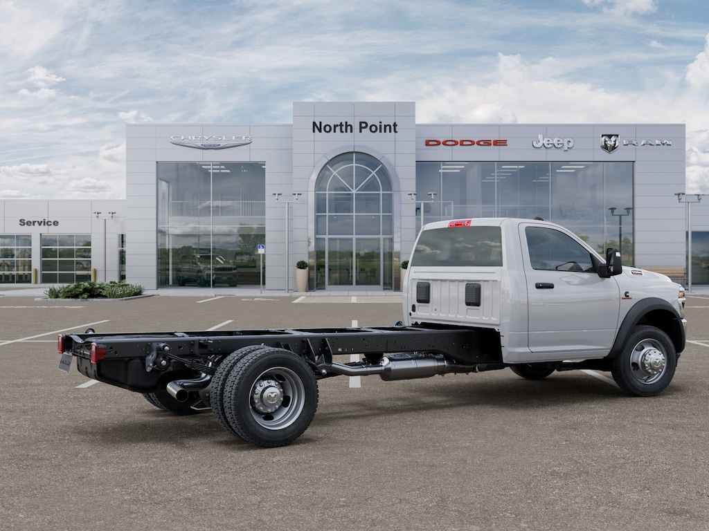 New 2026 Ram 5500 Chassis Cab TRADESMAN REGULAR 4X2 108' CA Regular Cab
