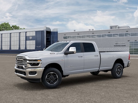2026 Ram 3500 LARAMIE CREW CAB 4X4 8' BOX Pickup