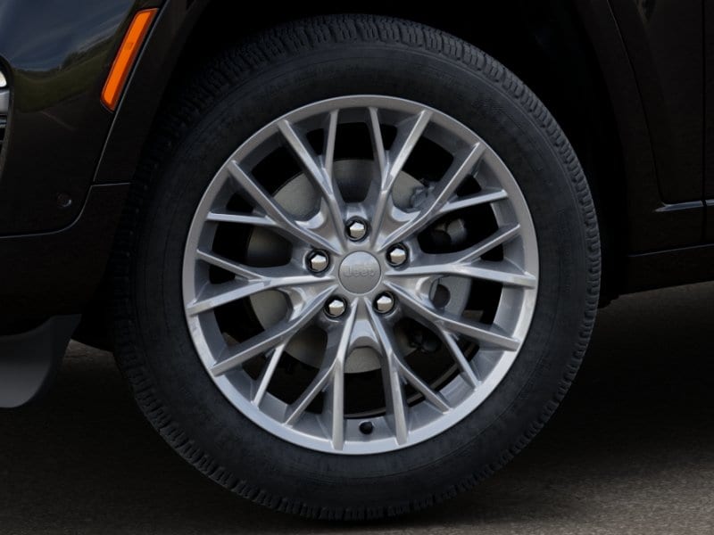 2025 Jeep Grand Cherokee Summit - Photo 14