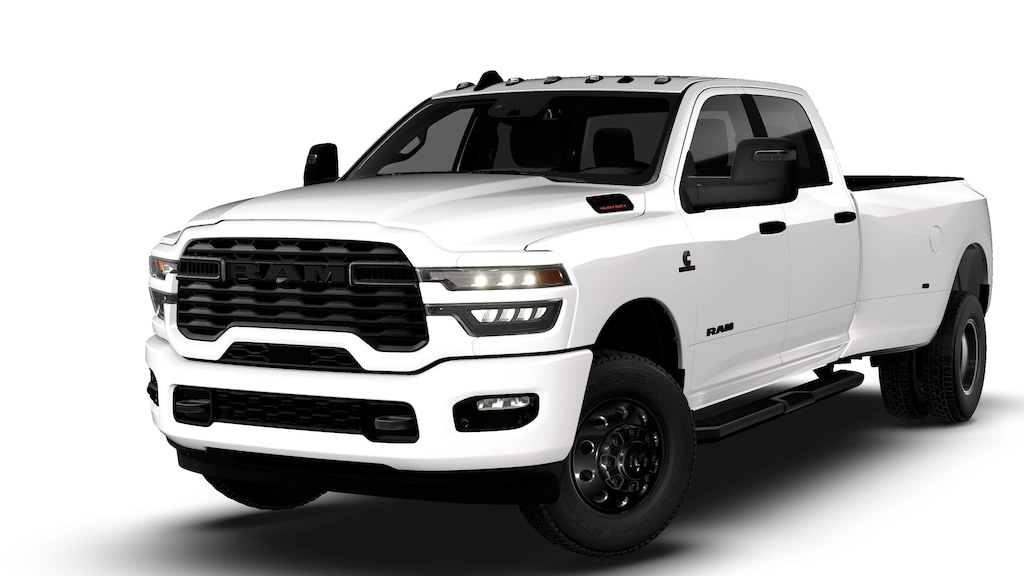 New 2026 Ram 3500 LONE STAR CREW CAB 4X4 8' BOX Pickup