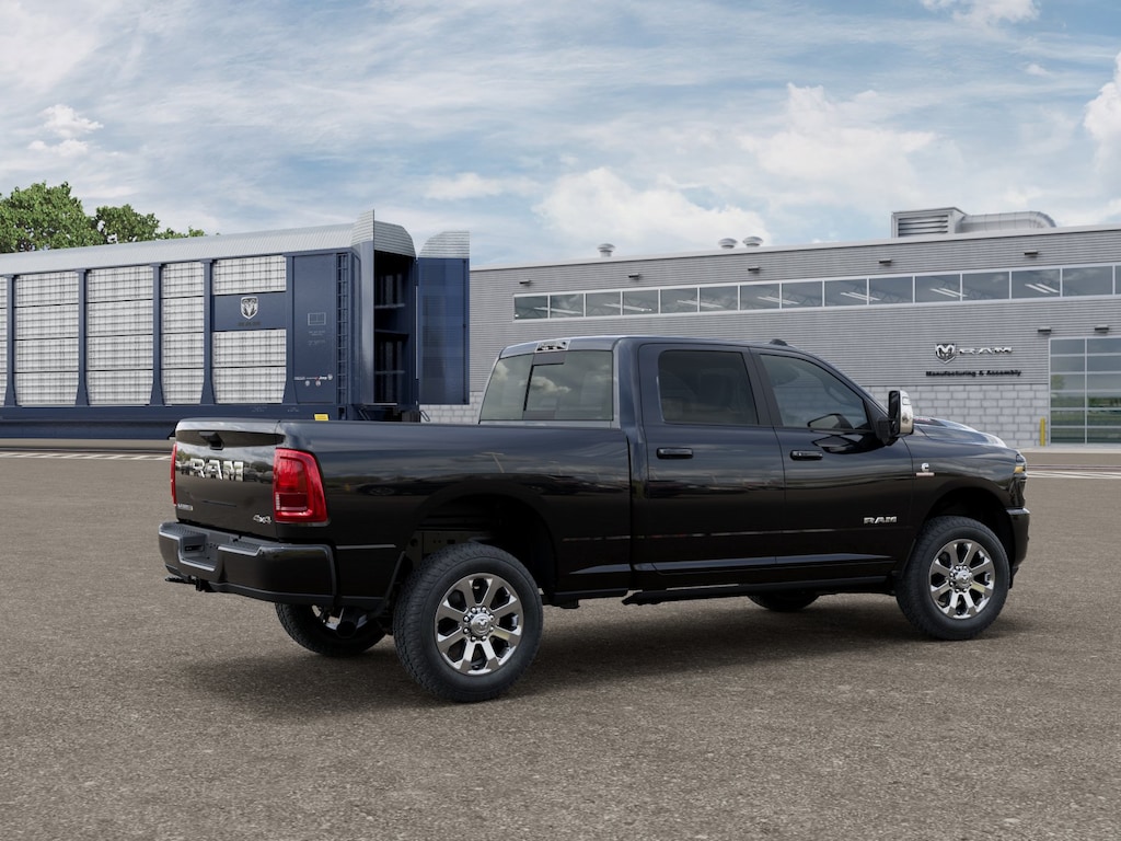 New 2026 Ram 2500 LARAMIE CREW CAB 4X4 6'4 BOX Pickup