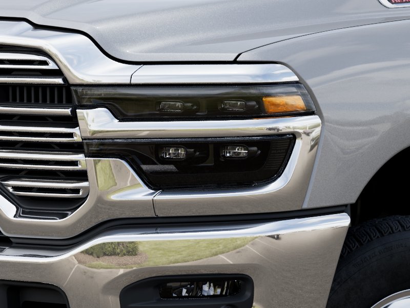 2026 RAM 3500 Laramie - Photo 37