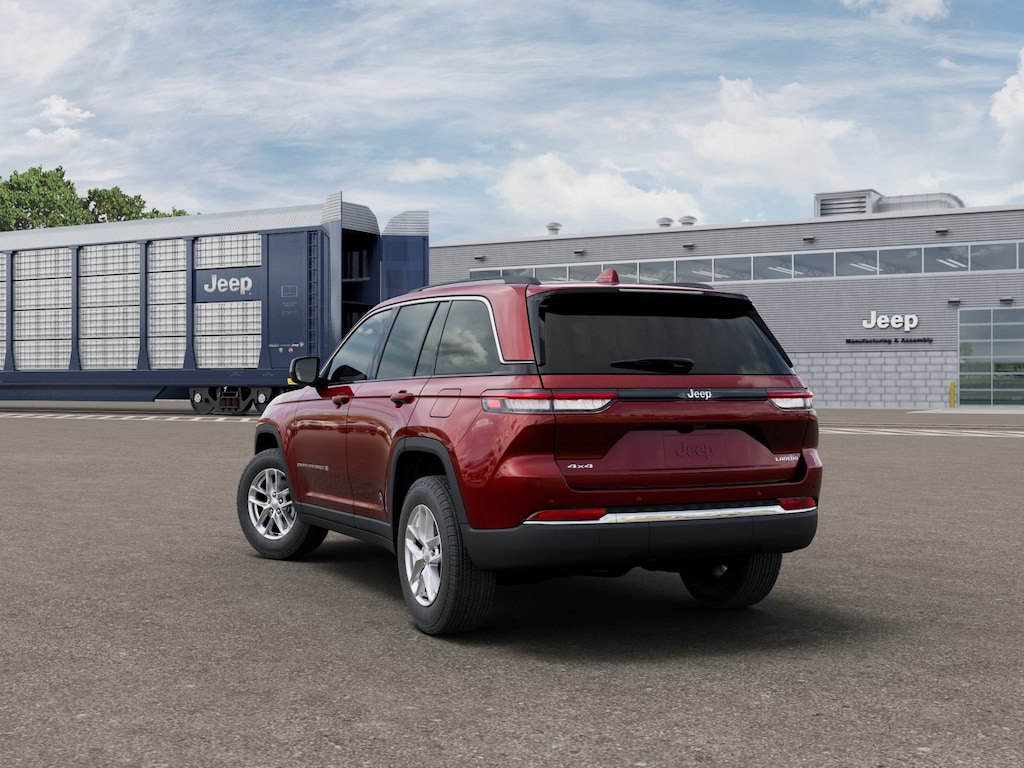 New 2026 Jeep Grand Cherokee Laredo Sport Utility