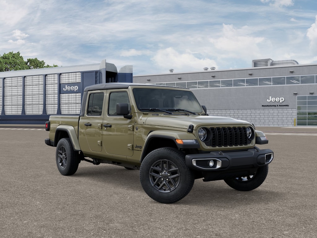 New 2026 Jeep Gladiator SPORT S 4X4 Pickup