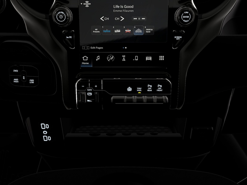 New 2026 Ram 2500 WARLOCK CREW CAB 4X4 6'4 BOX Pickup