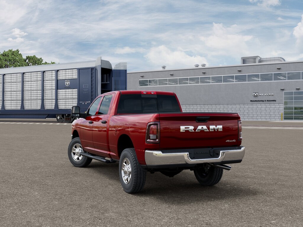 New 2026 Ram 2500 TRADESMAN CREW CAB 4X4 6'4 BOX Pickup