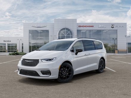 2026 Chrysler Pacifica SELECT Passenger Van