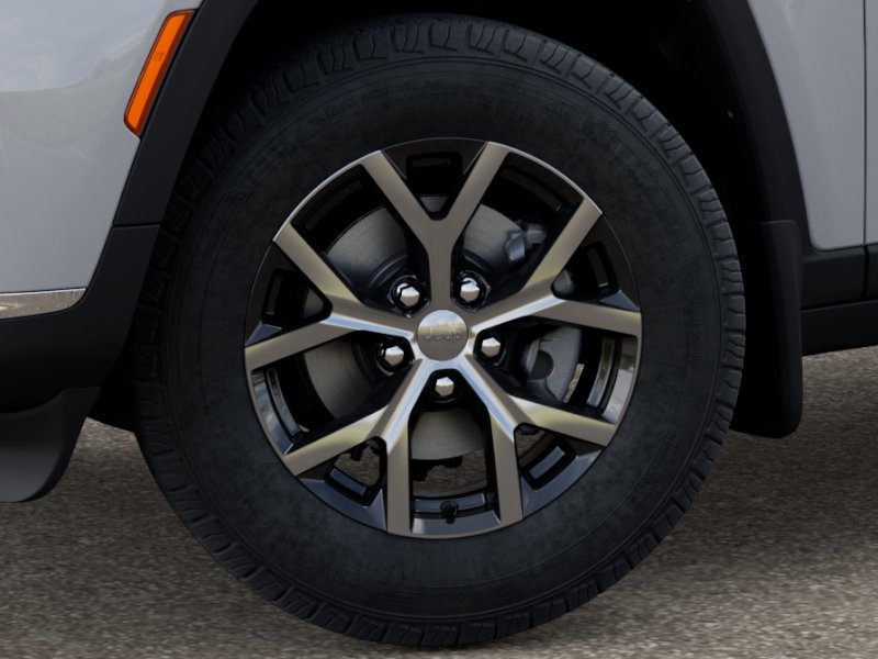 2025 Jeep Grand Cherokee Limited photo 4