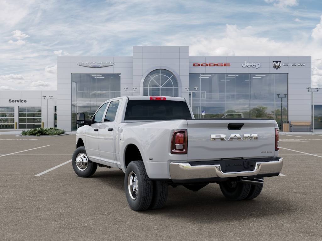 New 2026 Ram 3500 TRADESMAN CREW CAB 4X4 8' BOX Pickup