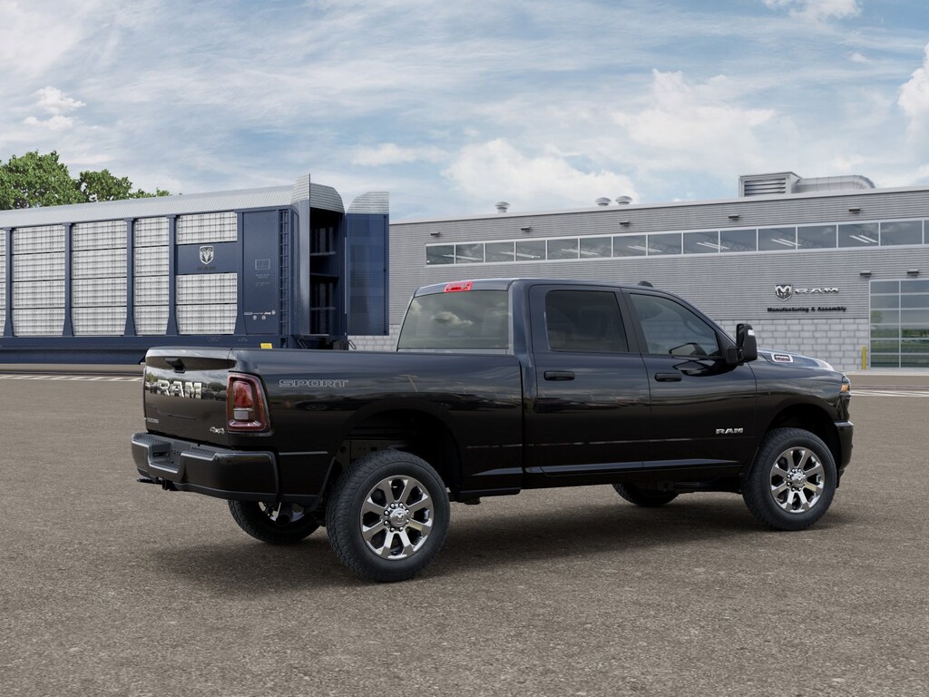New 2026 Ram 2500 BIG HORN CREW CAB 4X4 6'4 BOX Pickup