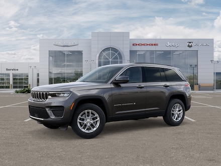 2025 Jeep Grand Cherokee LAREDO X 4X4 Sport Utility
