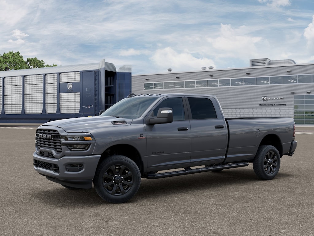 New 2026 Ram 3500 LONE STAR CREW CAB 4X4 8' BOX Pickup