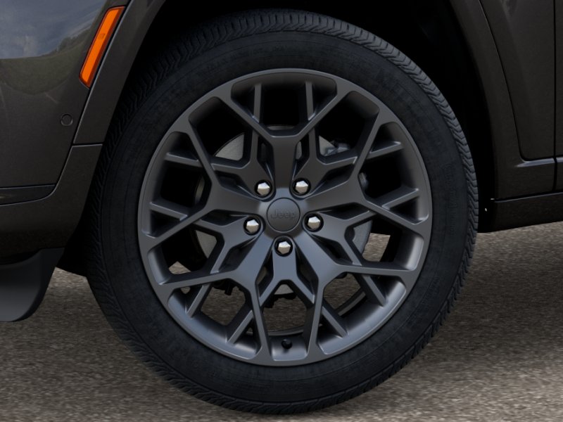 2025 Jeep Grand Cherokee L Summit Reserve photo 2