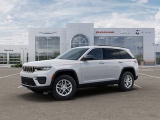 2025 Jeep Grand Cherokee LAREDO X 4X4 Sport Utility