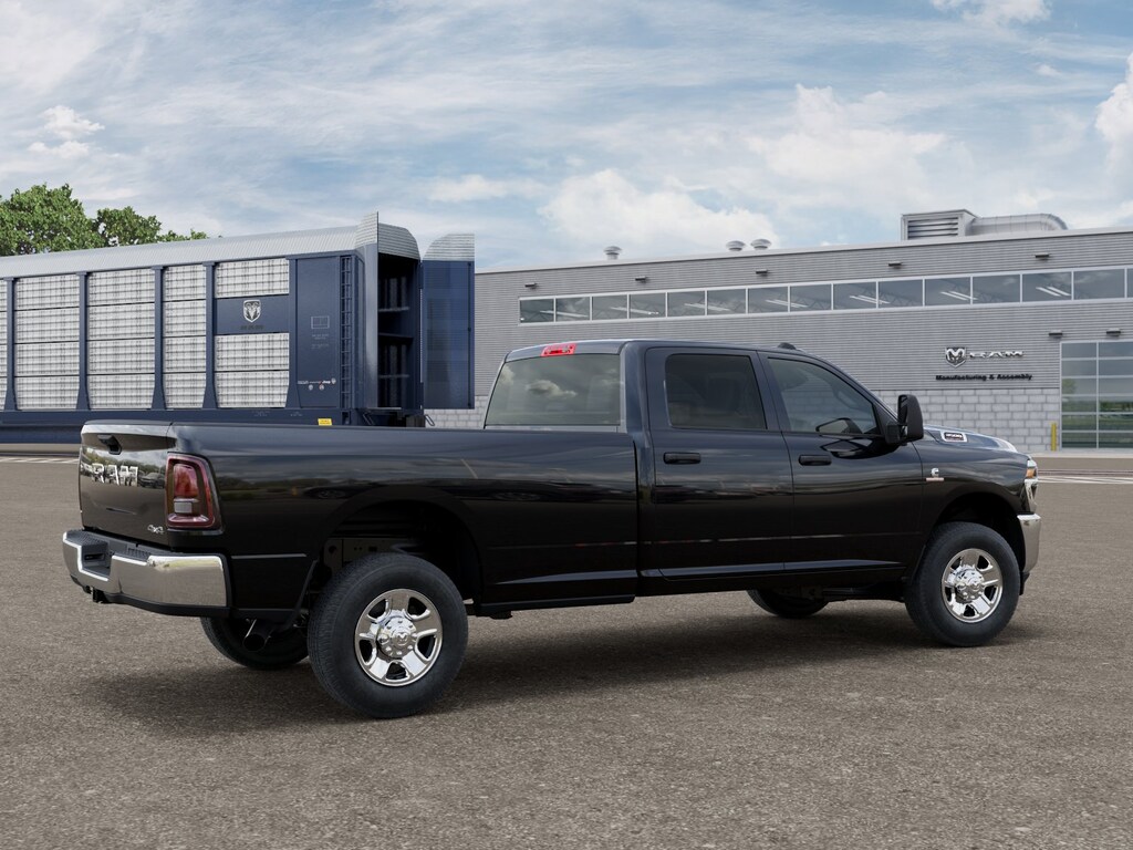 New 2026 Ram 3500 TRADESMAN CREW CAB 4X4 8' BOX Pickup