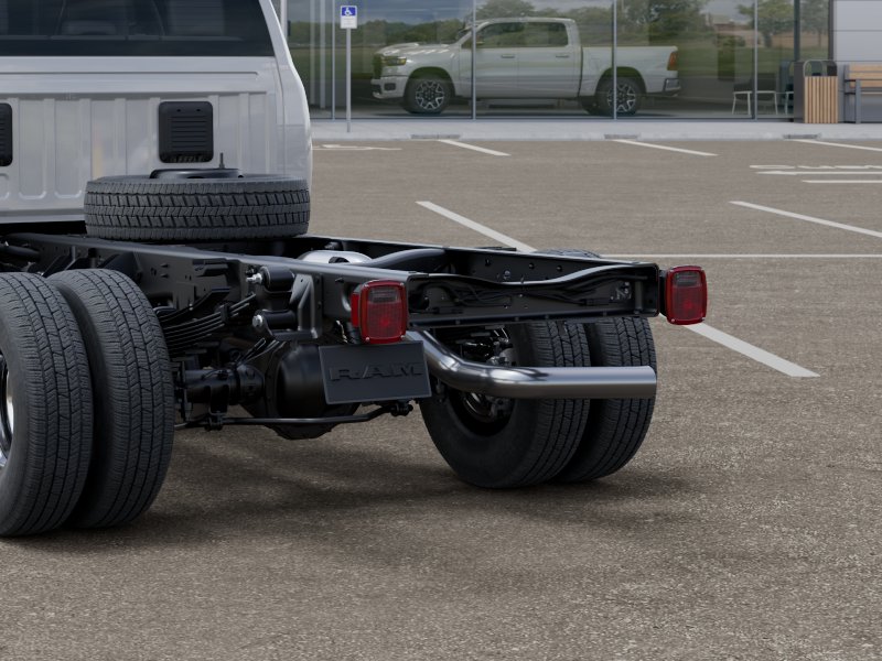 2025 RAM 3500 Chassis Tradesman - Photo 39