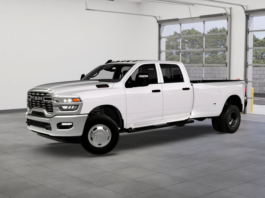 New 2026 Ram 3500 TRADESMAN CREW CAB 4X4 8' BOX Pickup