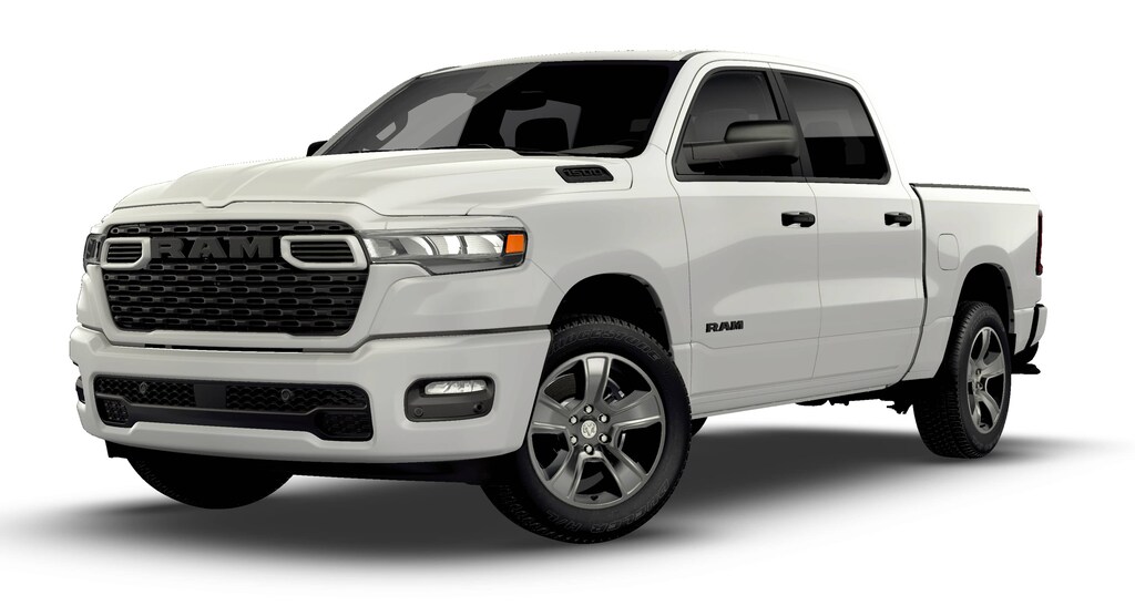 New 2026 Ram 1500 EXPRESS CREW CAB 4X2 5'7 BOX Pickup