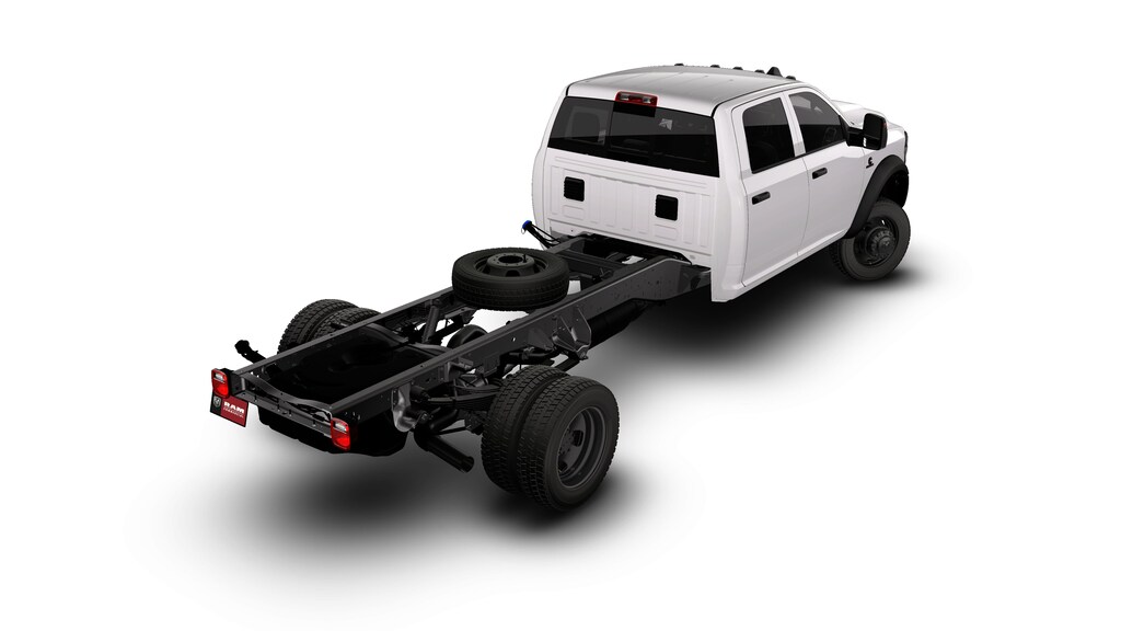 New 2026 Ram 4500 TRADESMAN CHASSIS CREW CAB 4X4 84' CA Pickup