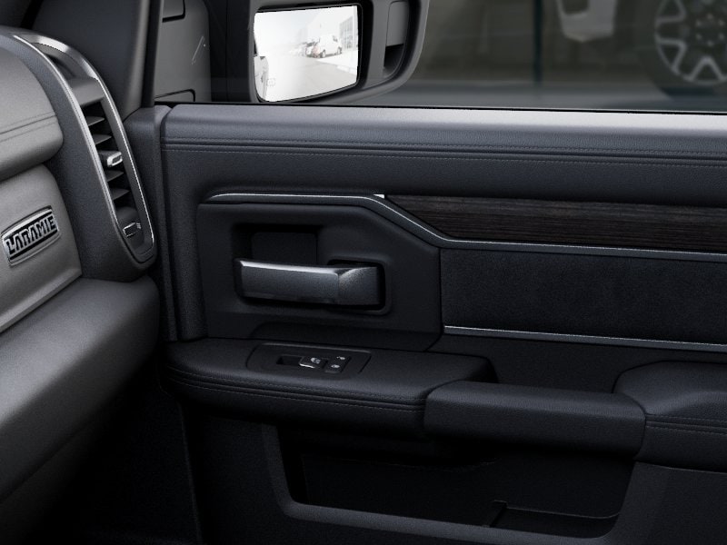 2026 RAM 3500 Laramie - Photo 45