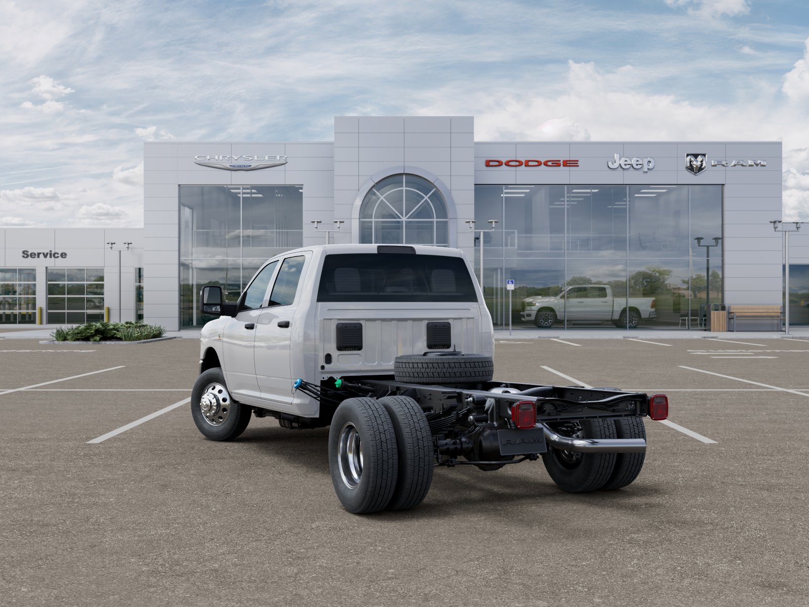 2025 RAM 3500 Chassis Tradesman - Photo 29
