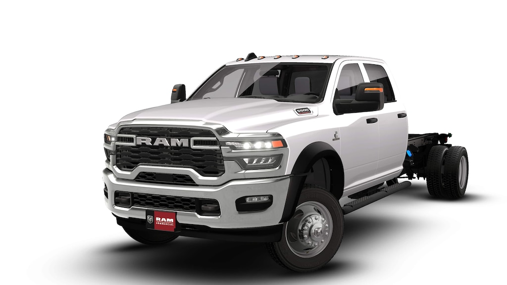 New 2026 Ram 5500 TRADESMAN CHASSIS CREW CAB 4X4 84' CA Pickup