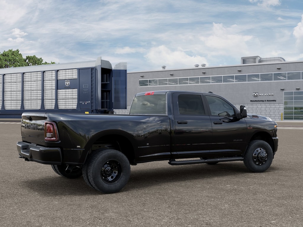 New 2026 Ram 3500 Big Horn Truck Crew Cab