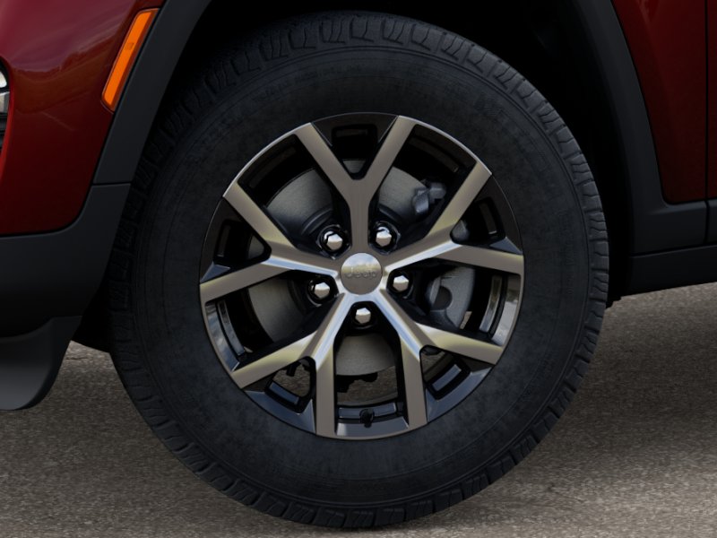 2025 Jeep Grand Cherokee Limited Sport photo 3