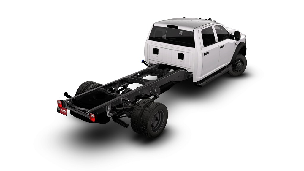 New 2026 Ram 5500 Chassis Cab TRADESMAN CREW 4X4 84' CA Pickup
