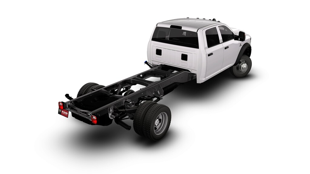 New 2026 Ram 5500 Chassis Cab TRADESMAN CREW 4X4 84' CA Pickup