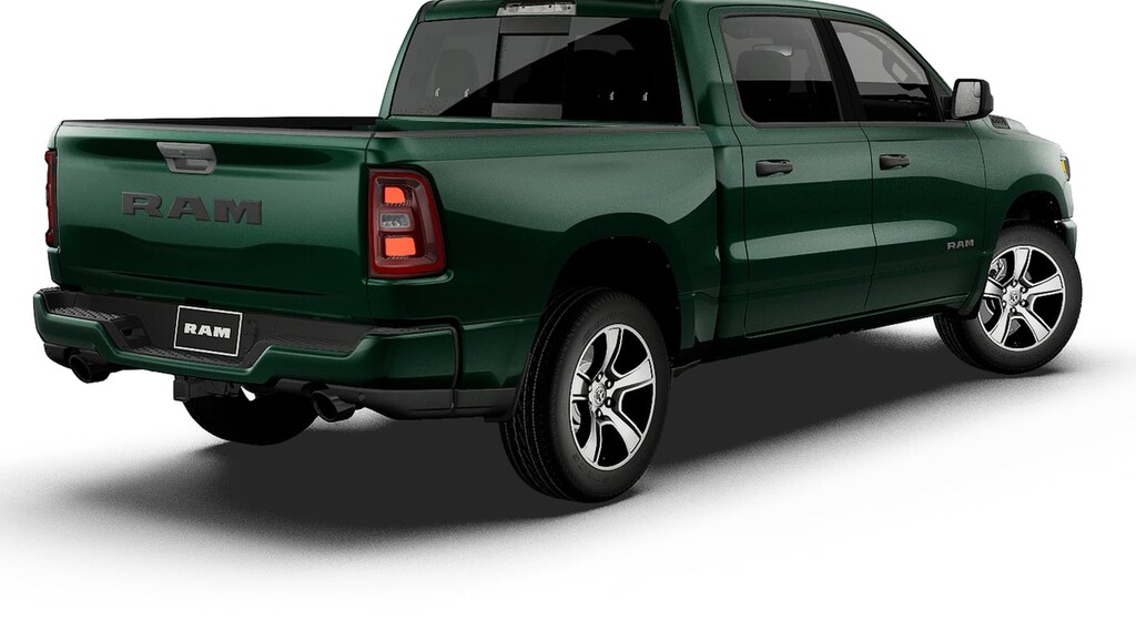 New 2027 Ram 1500 EXPRESS CREW CAB 4X2 5'7 BOX Pickup