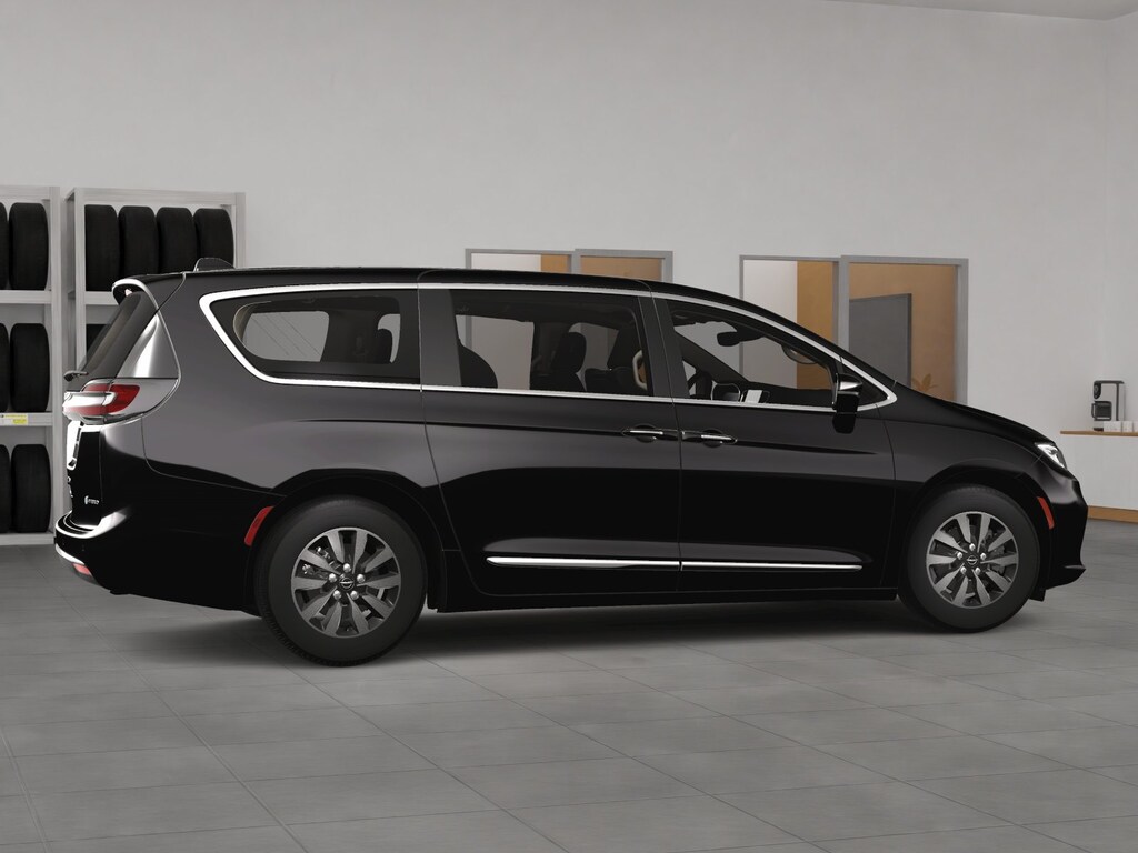 New 2023 Chrysler Pacifica Hybrid PACIFICA PLUG-IN HYBRID LIMITED Passenger Van