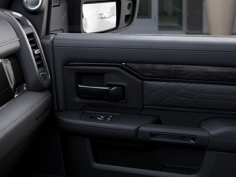 2025 RAM 3500 Limited - Photo 35