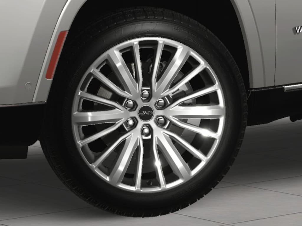 New 2025 Jeep Wagoneer L LIMITED 4X4 Sport Utility