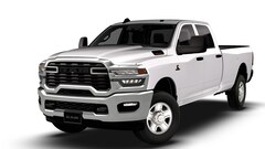 2026 Ram 3500 TRADESMAN CREW CAB 4X4 8' BOX Pickup