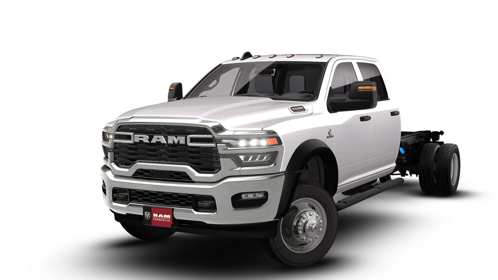 New 2026 Ram 5500 TRADESMAN CHASSIS CREW CAB 4X4 84' CA Pickup