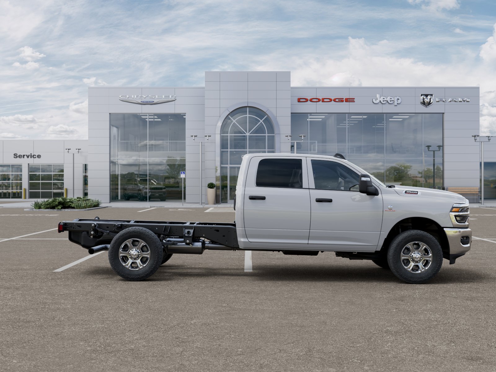 2025 RAM 3500 Chassis Tradesman - Photo 36