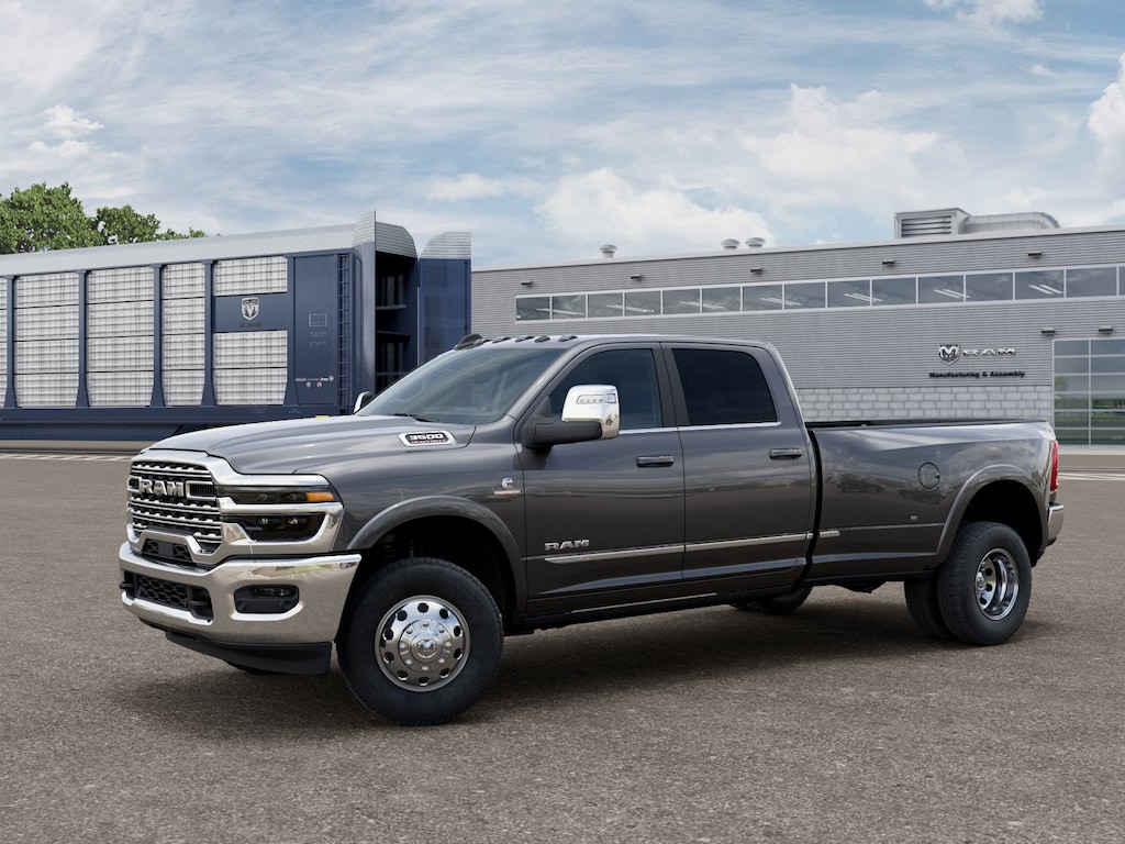 New 2026 Ram 3500 LIMITED CREW CAB 4X4 8' BOX Pickup
