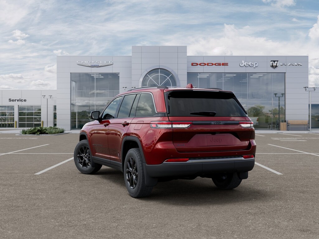 New 2026 Jeep Grand Cherokee LAREDO ALTITUDE 4X4 Sport Utility