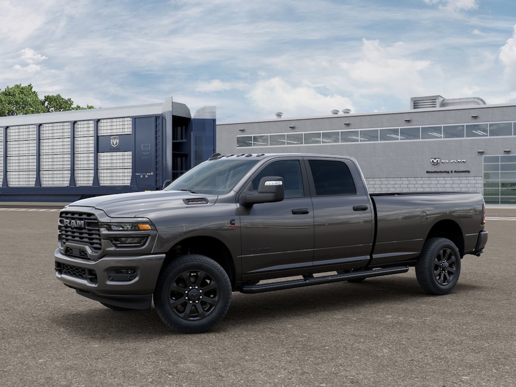 New 2026 Ram 3500 LONE STAR CREW CAB 4X4 8' BOX Pickup